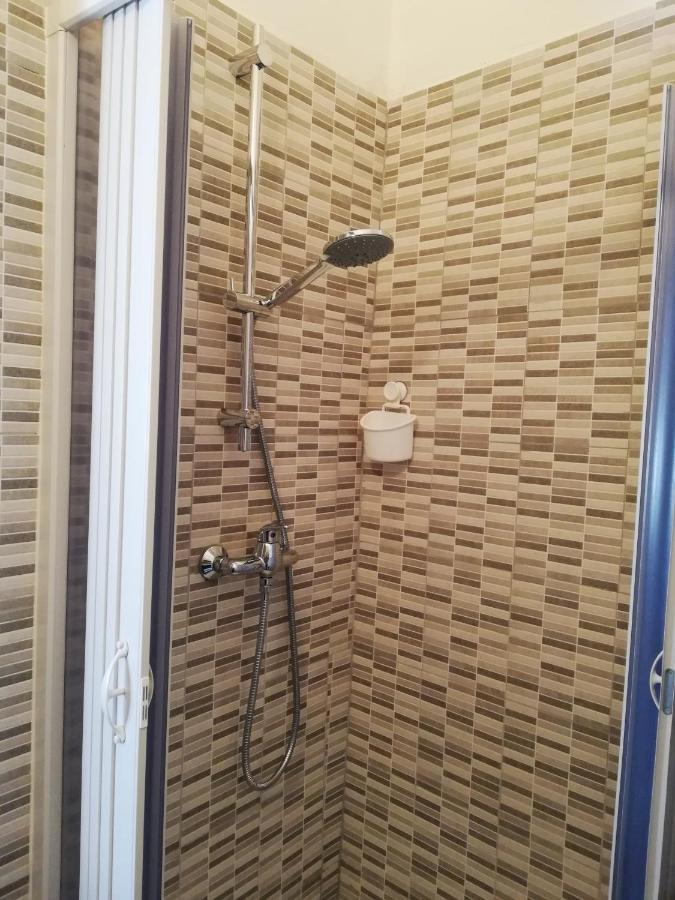 Bed And Breakfast Porta Romana Omegna Ngoại thất bức ảnh